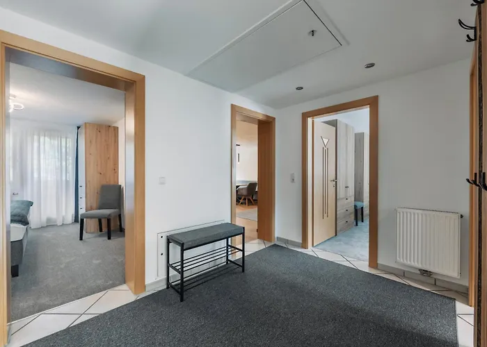 Sky & Stone Apartment Sautens