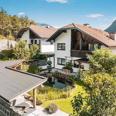 Sky&stone Apartament *